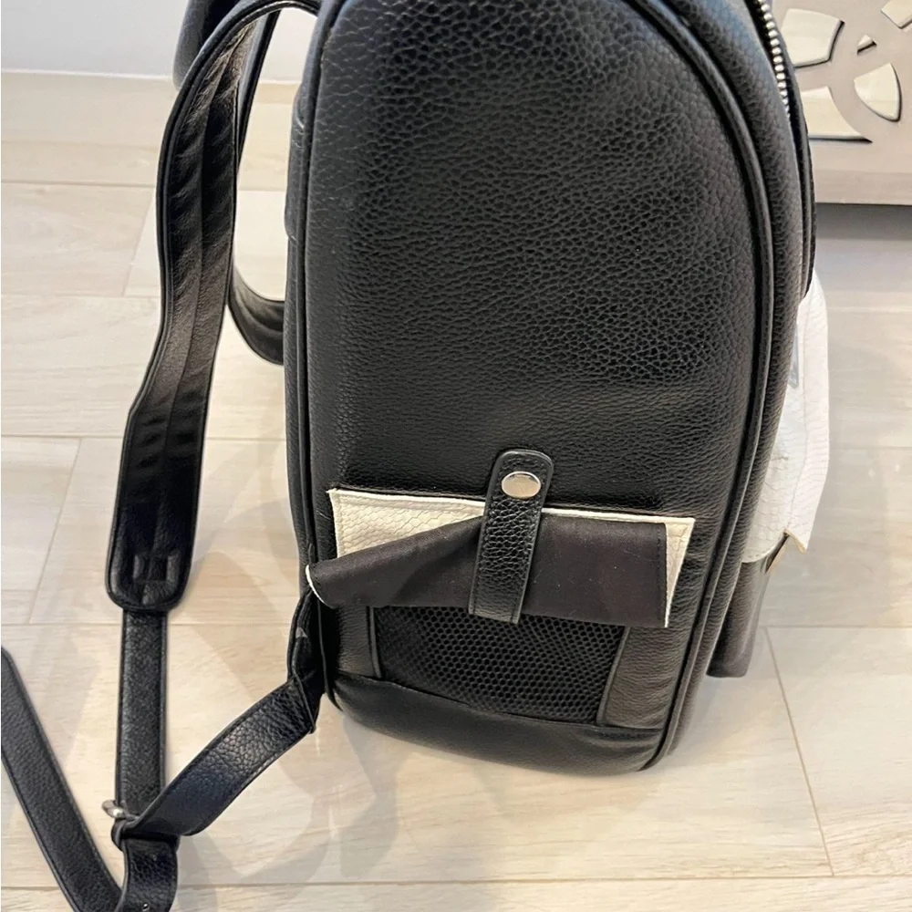 Vanderpump pet carrier